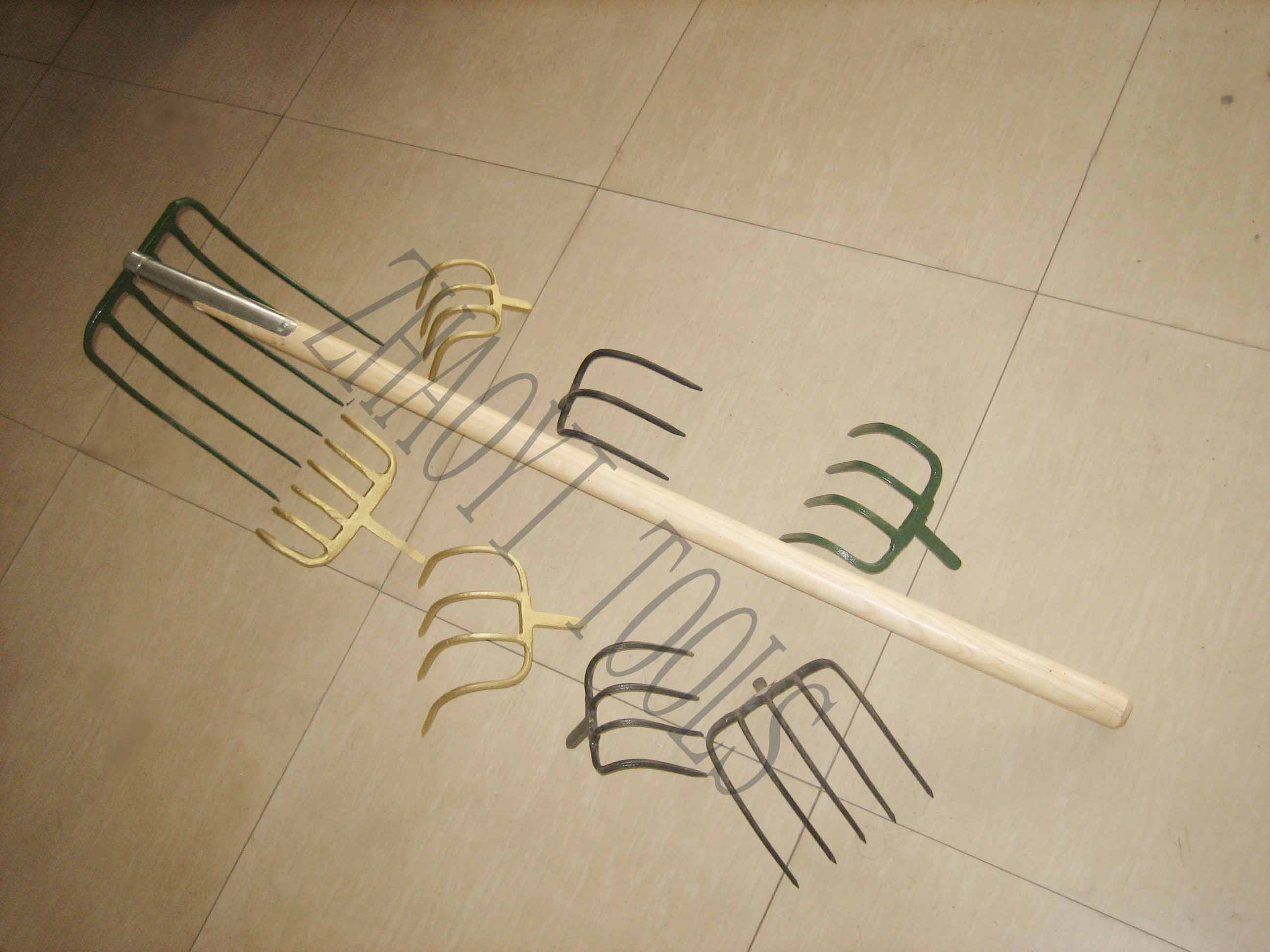 series curved hook digging forks